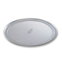 USA Pan Wide Rim Pizza Pan, 12"