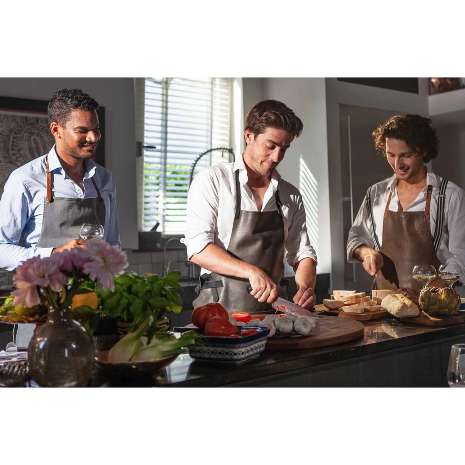 Dutchdeluxes Leather BBQ Apron In Vintage Brown 7 Dutchdeluxes Leather BBQ Apron In Vintage Brown - Image 7