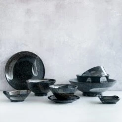 Karasuba-Iro Ramen Bowl -De Buyer Store karasuba iro tableware lifestyle side large 53361704 8a9e 463c b0b6 3cc62d47ba08