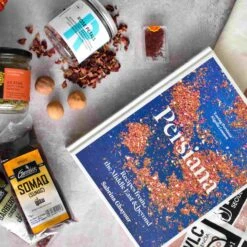 Persiana Cookbook Set 6 Persiana Cookbook Set -De Buyer Store lifestyle 0006 PersianaCookbookSet lifestyle SC0108